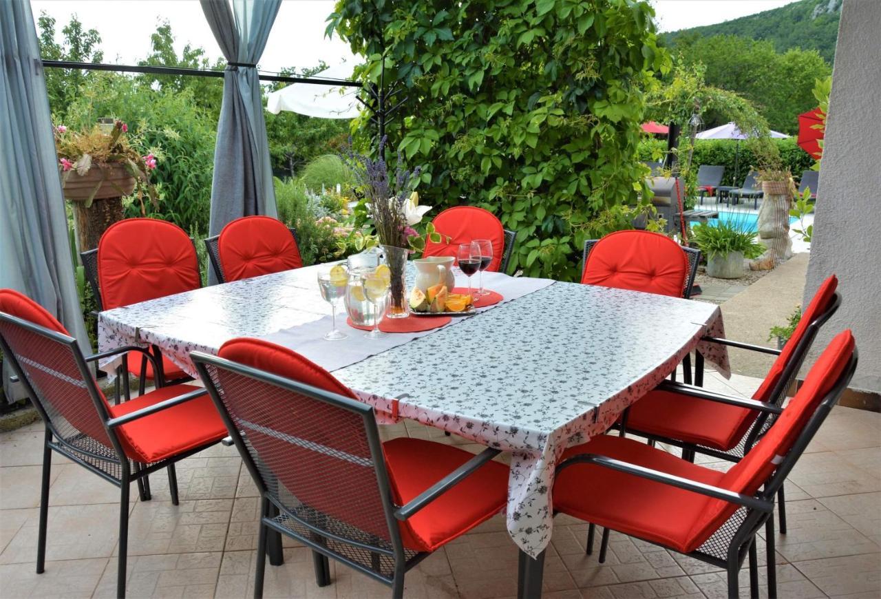 Villa Anne A Lovely Place In The Mountains Brest Exterior photo