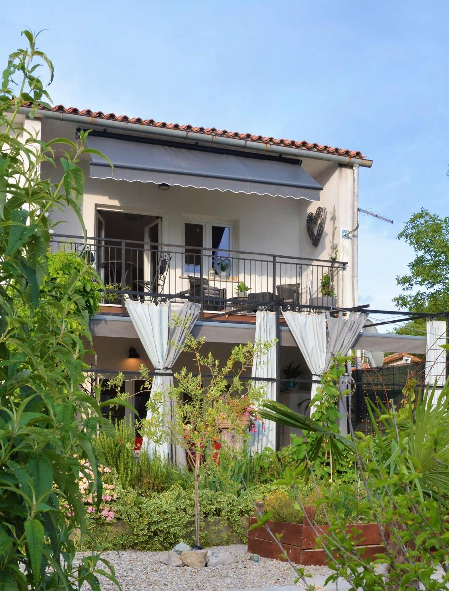 Villa Anne A Lovely Place In The Mountains Brest Exterior photo