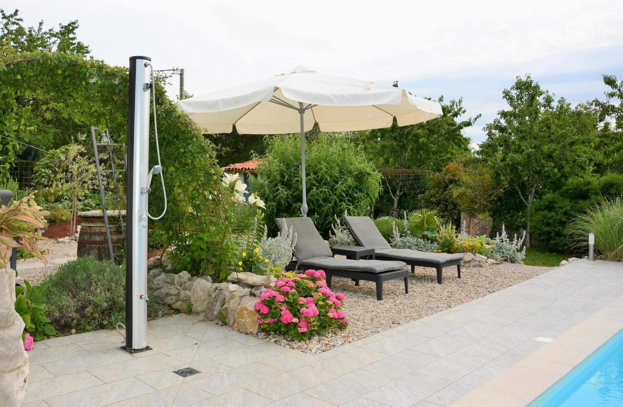 Villa Anne A Lovely Place In The Mountains Brest Exterior photo